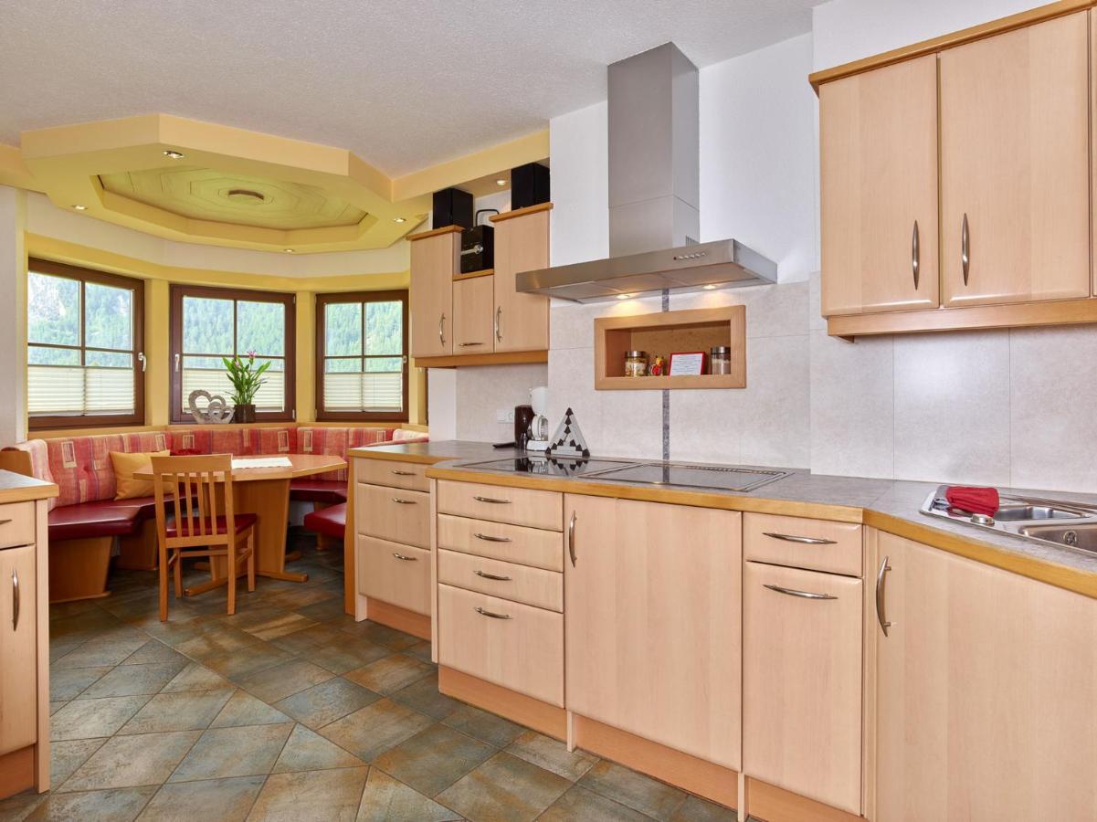 Landhaus Oetztalblick Längenfeld Extérieur photo