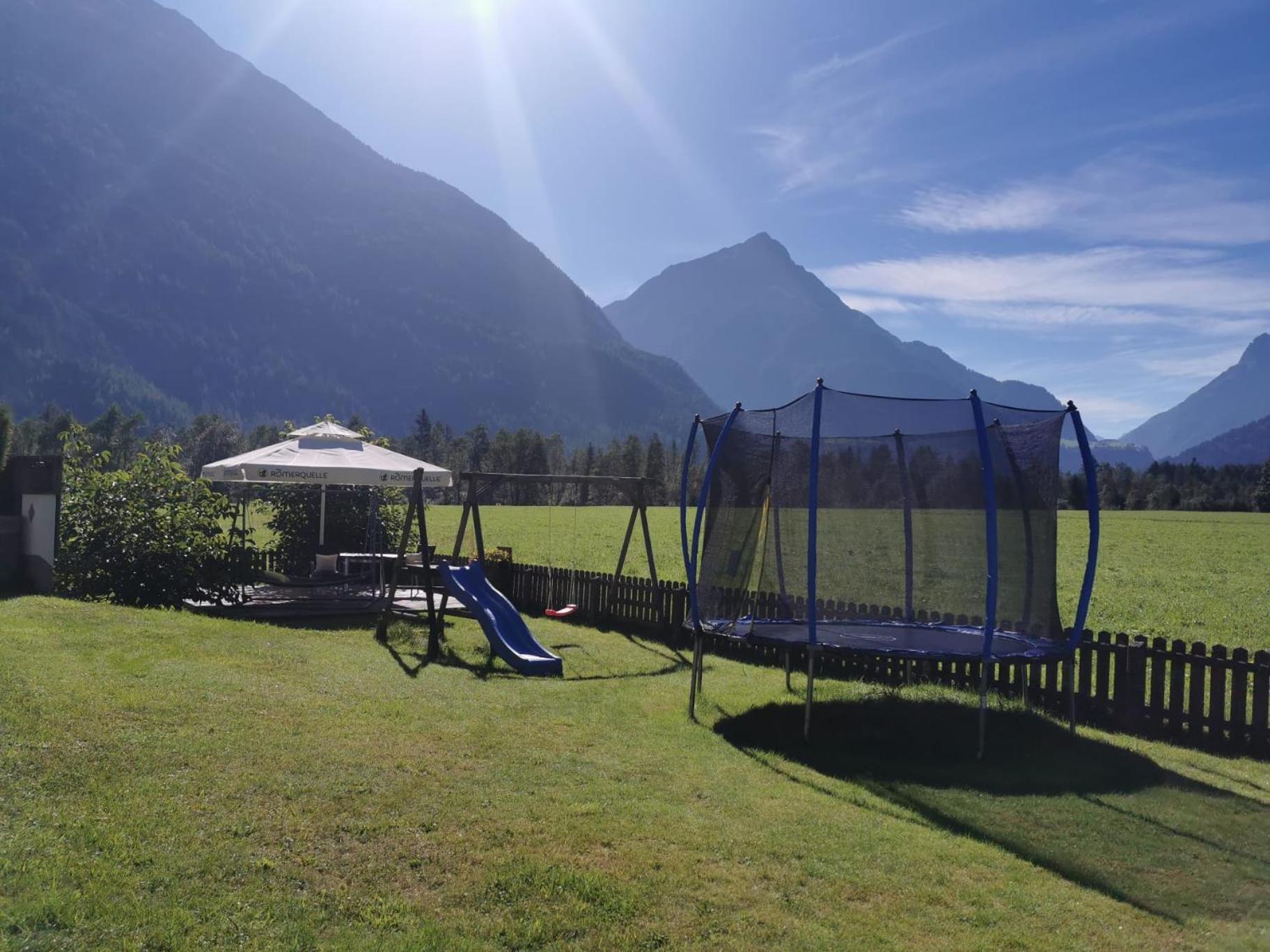 Landhaus Oetztalblick Längenfeld Extérieur photo